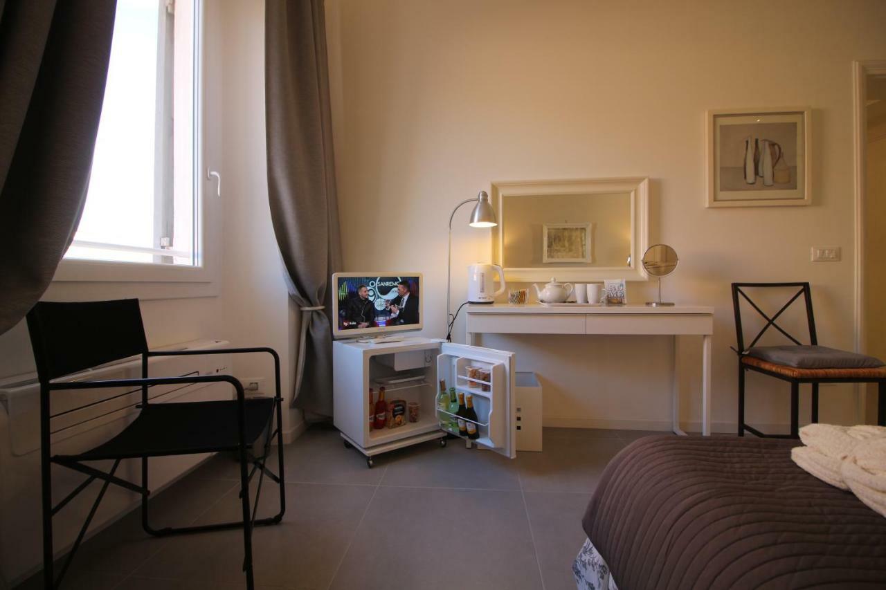 Klee House Trastevere Рим Экстерьер фото
